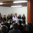 Vorweihnachtliche Feier mit Bischof Scheuer in der Justizanstalt Suben