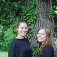 Die oö. Projektverantwortlichen Judith Zeitlhofer (r., Katholische Jugend OÖ) und Sarah Glatz (youngCaritas OÖ) freuen sich schon auf hunderte TeilnehmerInnen bei „72 Stunden ohne Kompromiss“. 